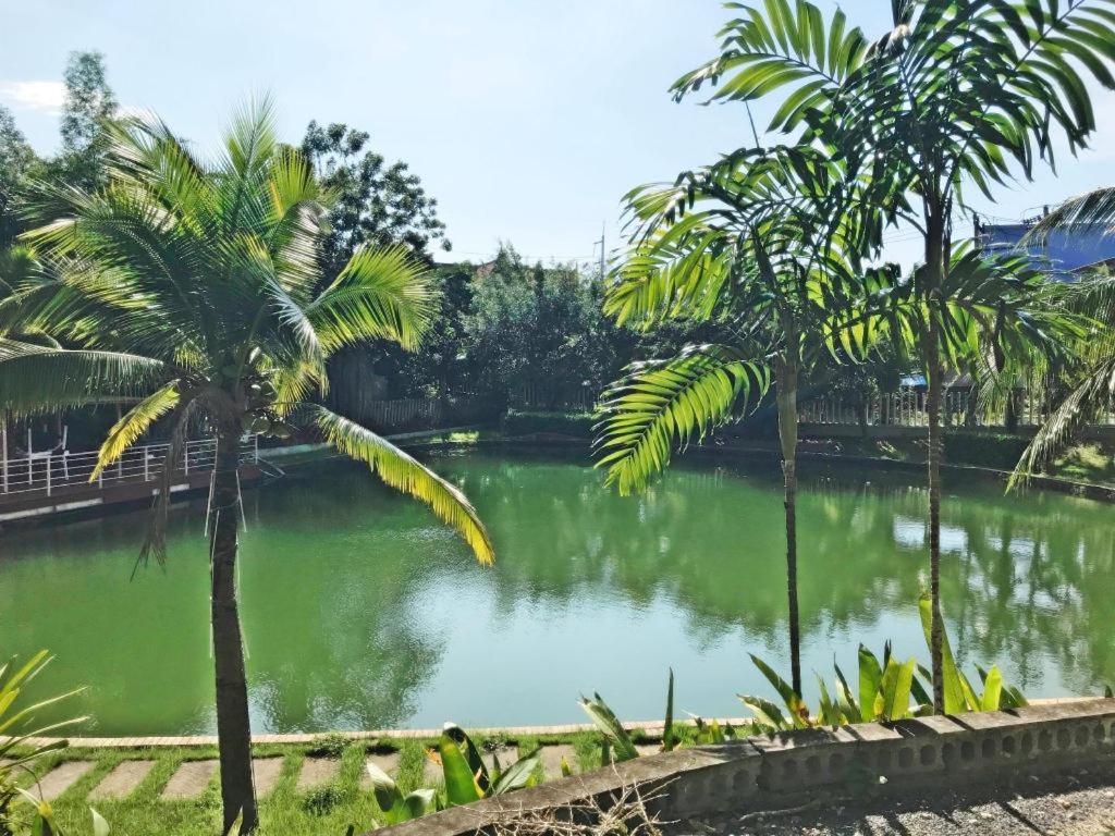 Royal Lee Resort And Spa Nai Yang Beach Kültér fotó