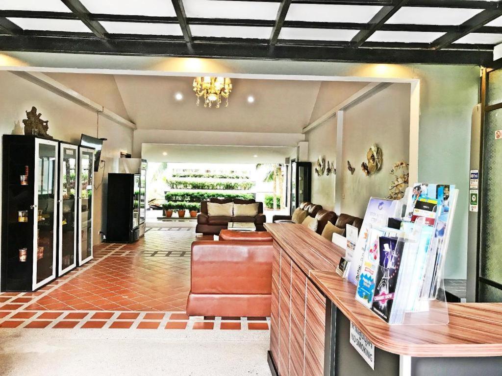 Royal Lee Resort And Spa Nai Yang Beach Kültér fotó