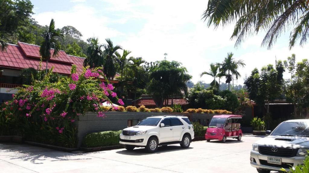 Royal Lee Resort And Spa Nai Yang Beach Kültér fotó