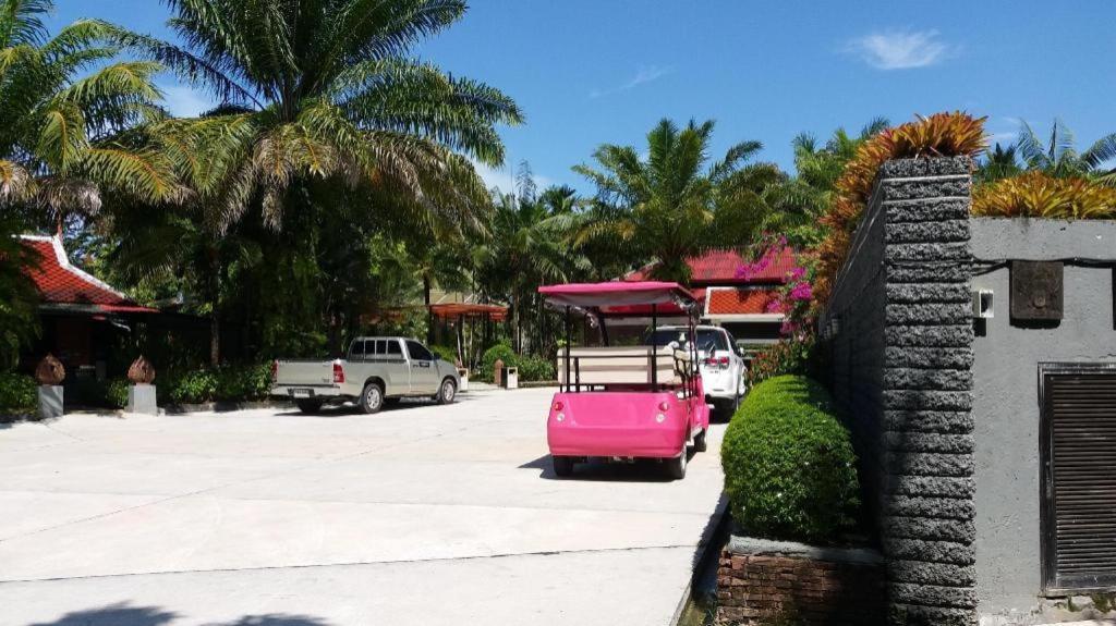 Royal Lee Resort And Spa Nai Yang Beach Kültér fotó